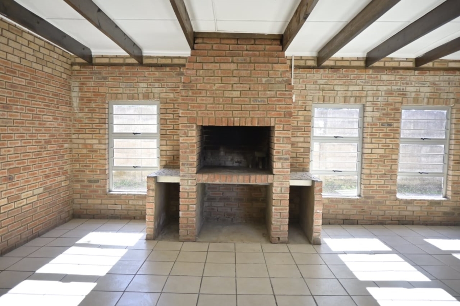3 Bedroom Property for Sale in Summerpride Eastern Cape